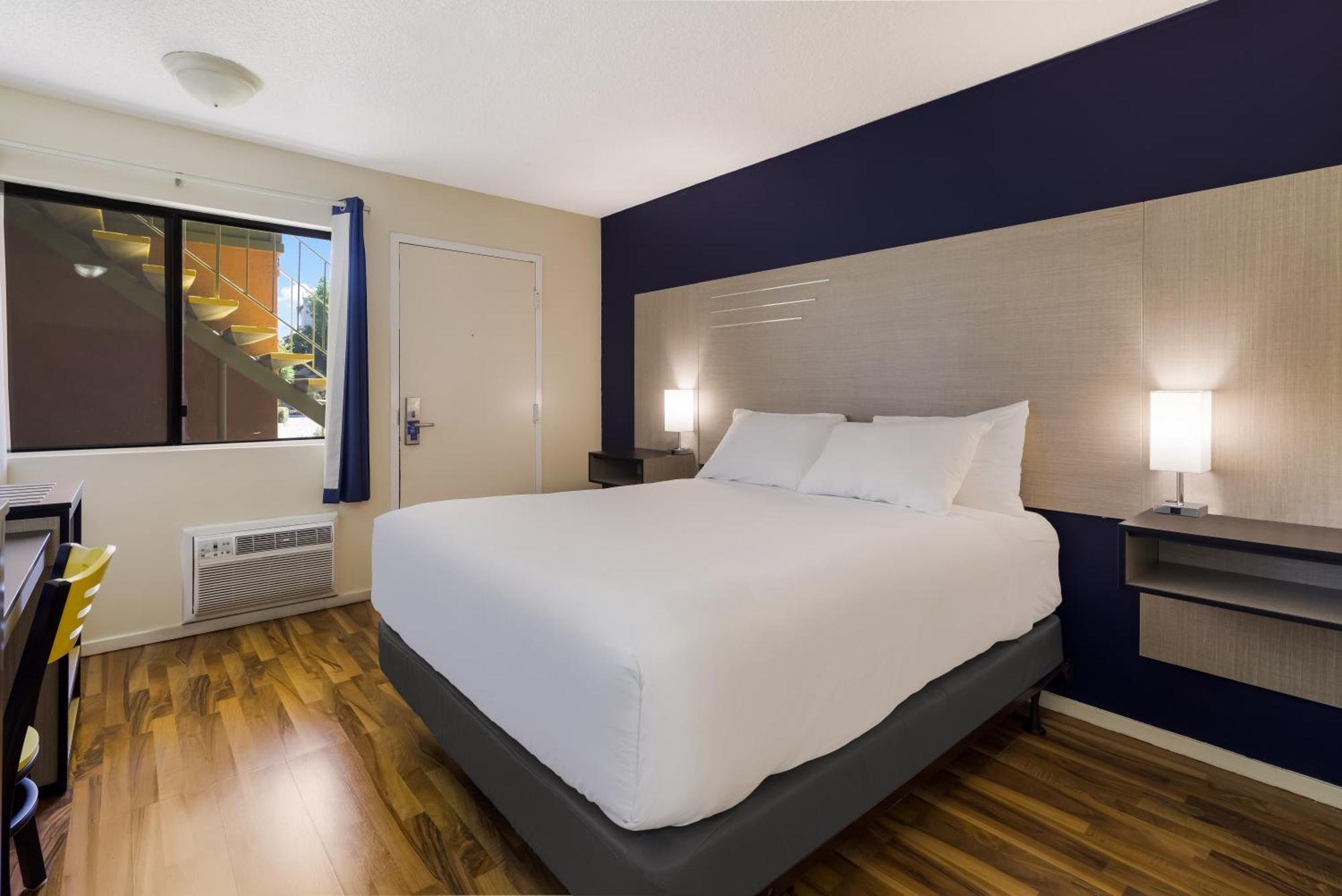 Rodeway Inn Livermore Eksteriør billede